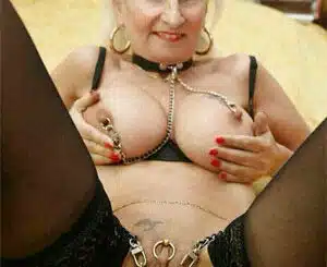 Für extreme Fetischspiele in Bremen