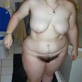 Natursekt Fotze lässt sich für kleines Tg ficken