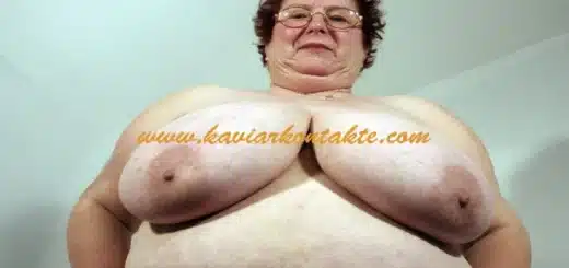 Perverser Sex Kontakt zu Oma